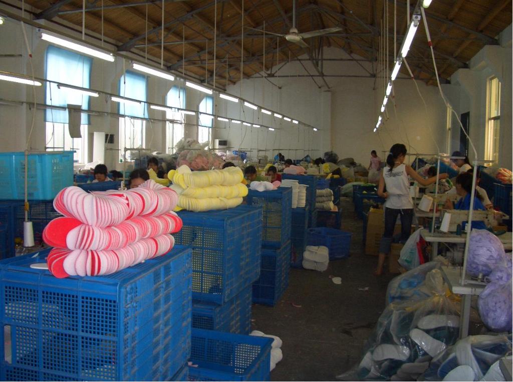 Slippers Producing Process